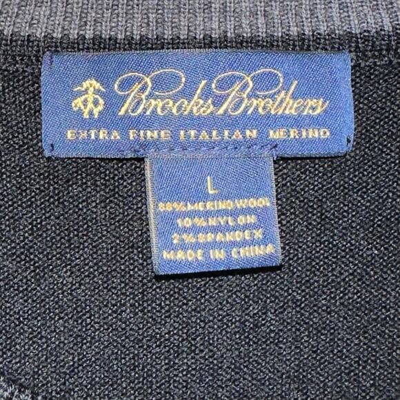 SOLD 💕Brooks Brothers Extra Fine Italian Merino Wool Crew Neck Black Sweater - Picture 3 of 8